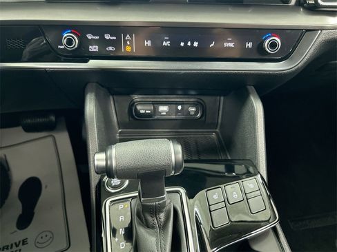 Certified 2023 Kia Sportage EX image 17