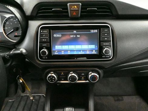 Used 2024 Nissan Versa S w/ S Plus Package image 32