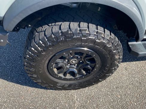 Used 2022 Ford Bronco Wildtrak AWD/4WD image 21