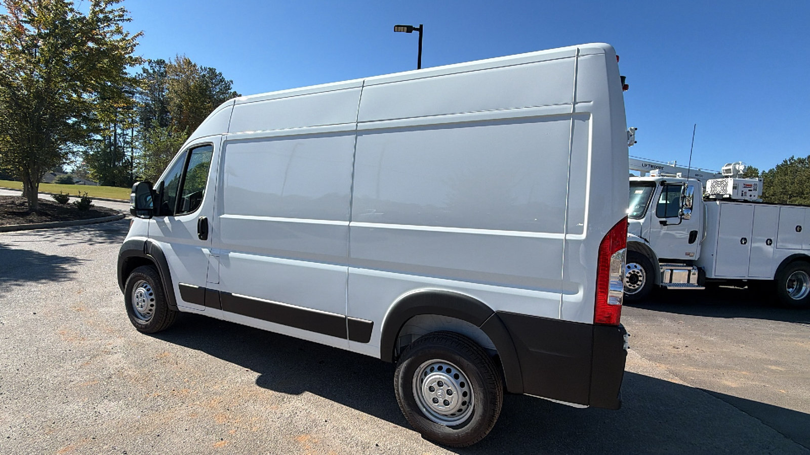 New 2026 RAM ProMaster 1500 w/ Convenience Group FWD image 10