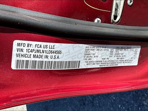 Used 2020 Jeep Cherokee Latitude Lux w/ Quick Order Package 2YH Lux image 34