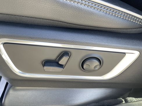 Used 2026 RAM 1500 Laramie w/ Laramie Southwest Edition image 38