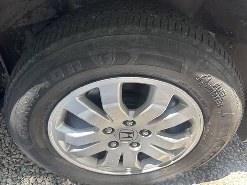 Used 2005 Honda CR-V EX image 11