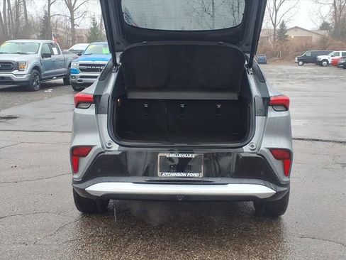 Used 2024 Buick Envista Sport Touring w/ Convenience I Package image 7