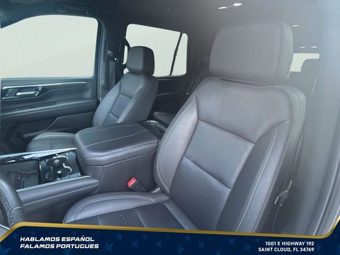 Used 2025 Chevrolet Tahoe LT AWD/4WD image 14