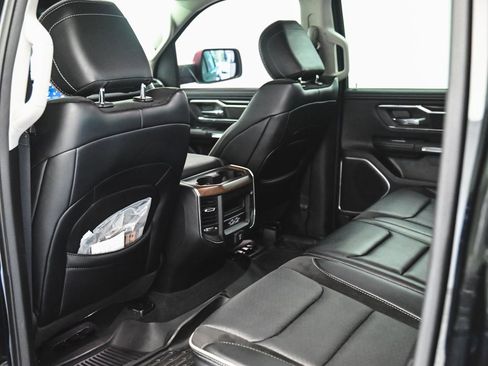 Used 2022 RAM 1500 Laramie image 28