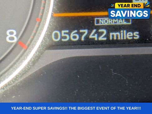 Used 2023 Mitsubishi Outlander SE image 34