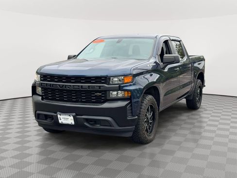 Used 2021 Chevrolet Silverado 1500 W/T w/ WT Value Package AWD/4WD image 3