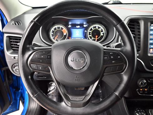 Used 2021 Jeep Cherokee Trailhawk AWD/4WD image 7