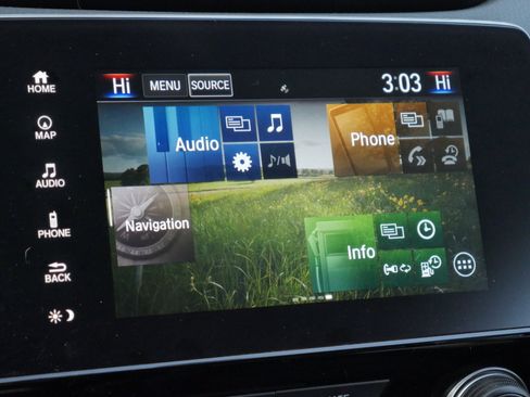 Used 2018 Honda CR-V Touring image 12