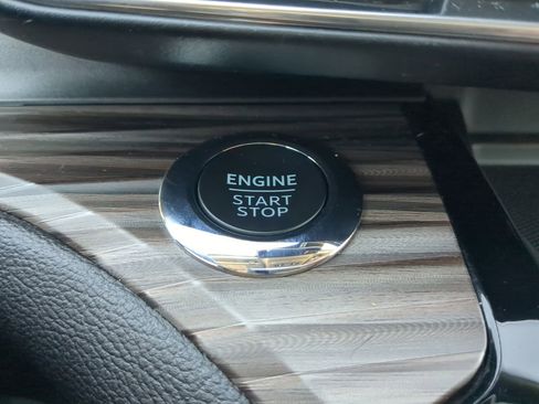 Certified 2022 Ford Explorer Limited image 26