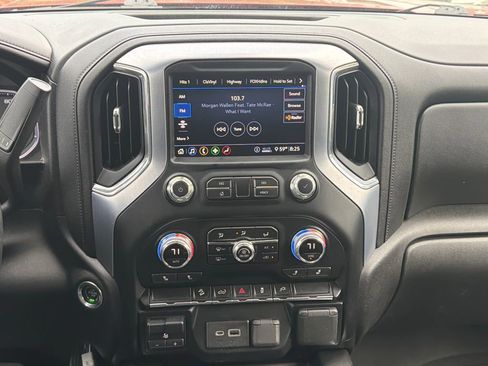 Used 2020 GMC Sierra 3500 SLE w/ SLE Value Package AWD/4WD image 18