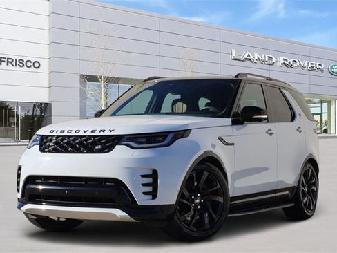 Used 2024 Land Rover Discovery Dynamic SE image 1