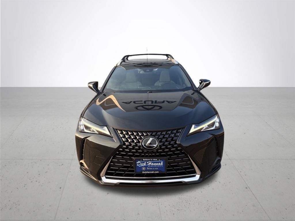 Used 2019 Lexus UX 200 w/ Accessory Package FWD image 2