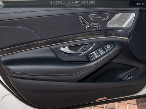 Used 2020 Mercedes-Benz S 560 4MATIC Sedan image 19