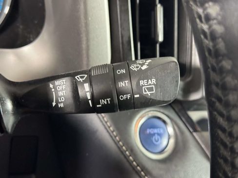 Used 2018 Toyota RAV4 Limited w/ Advanced Technology Package AWD/4WD image 24