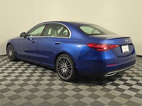 Certified 2022 Mercedes-Benz C 300 4MATIC Sedan image 3