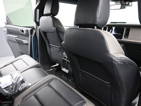 New 2025 Ford Bronco Outer Banks image 12