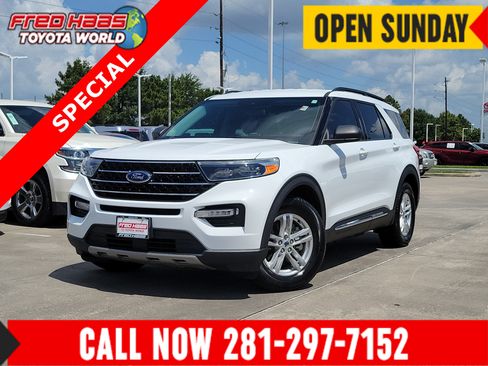 Used 2020 Ford Explorer XLT w/ Equipment Group 202A RWD image 1