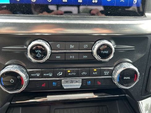 Used 2023 Ford F150 Lariat w/ Equipment Group 502A High AWD/4WD image 14