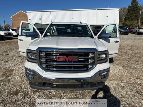 Used 2017 GMC Sierra 1500 SLT AWD/4WD image 35