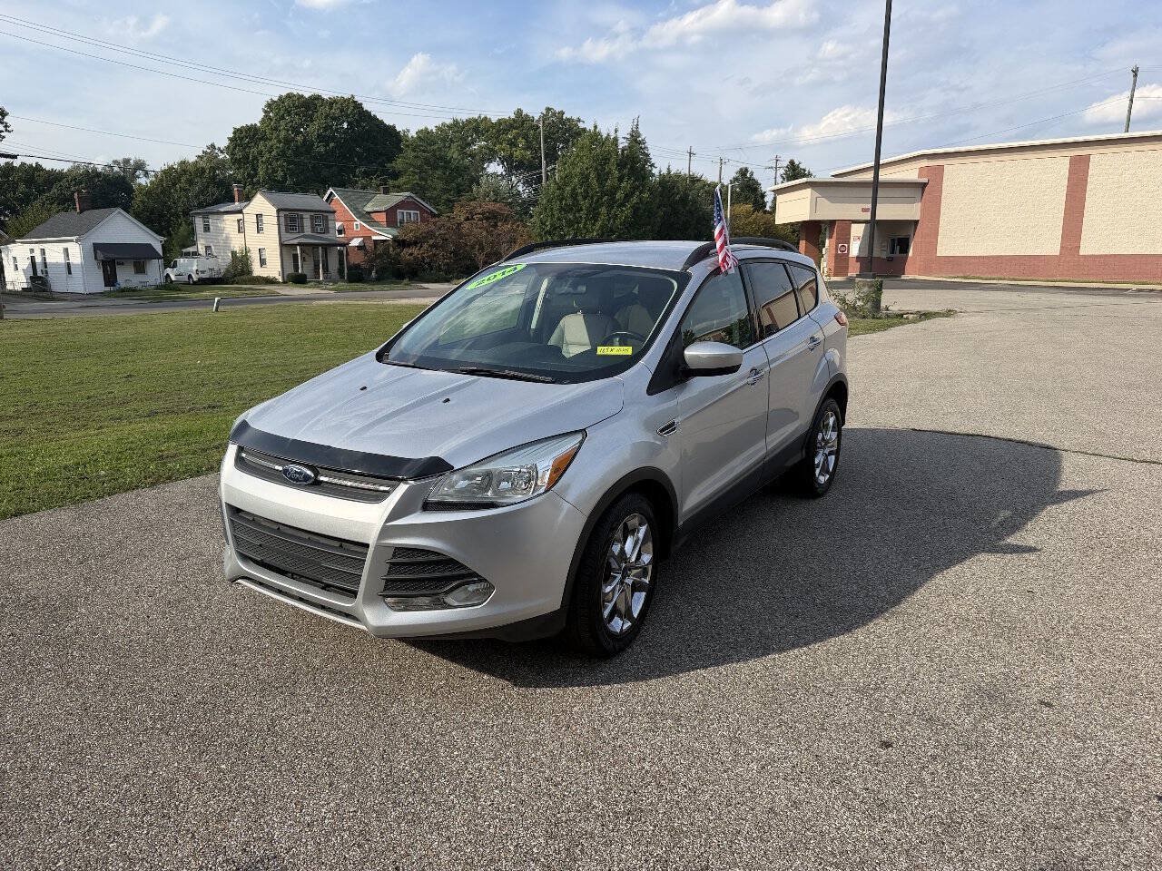 Used 2014 Ford Escape SE w/ Equipment Group 201A FWD image 1