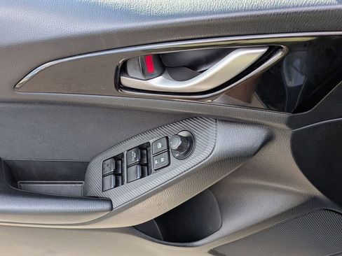 Used 2016 MAZDA MAZDA3 i Sport w/ Preferred Equipment Package image 5