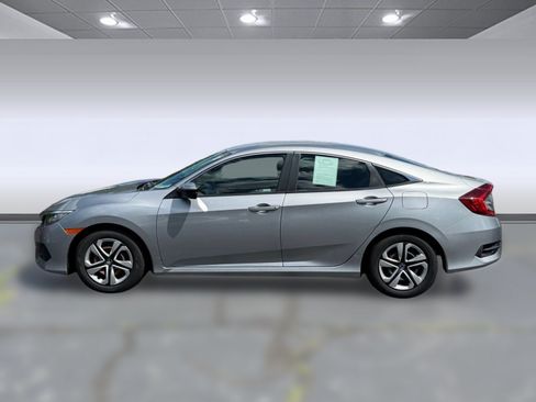 Used 2018 Honda Civic LX image 2