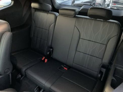 New 2026 Buick Enclave Avenir w/ Super Cruise Package image 26