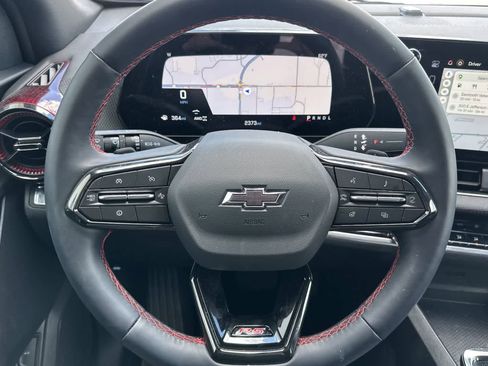 Used 2026 Chevrolet Equinox RS image 26