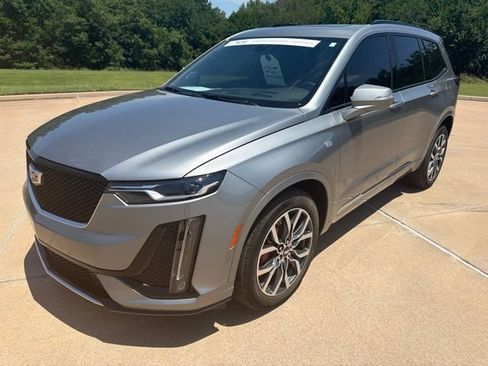 Certified 2024 Cadillac XT6 Sport w/ Technology Package AWD/4WD image 1