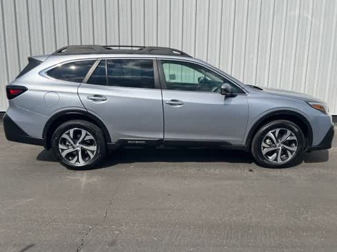 Used 2021 Subaru Outback Limited XT image 7