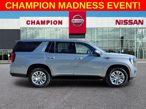 Used 2025 GMC Yukon Denali image 8