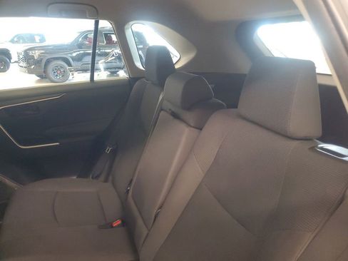 Used 2019 Toyota RAV4 LE image 12