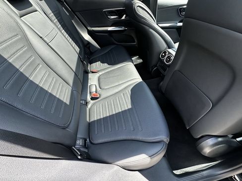 Certified 2026 Mercedes-Benz GLC 300 image 18