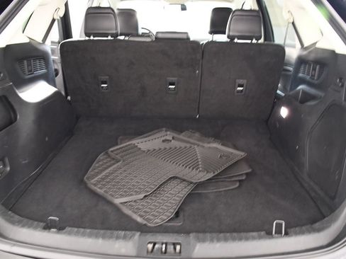 Used 2022 Ford Edge Titanium w/ Equipment Group 301A AWD/4WD image 24