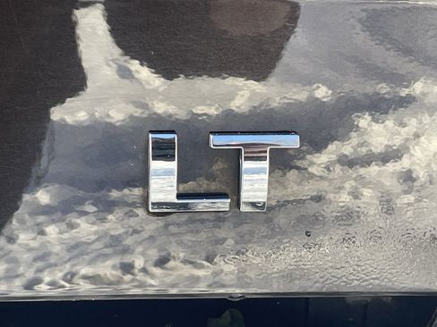 Certified 2018 Chevrolet Silverado 1500 LT w/ All Star Edition image 19