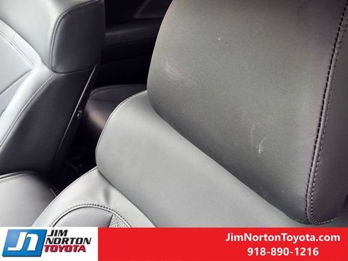 Used 2026 Hyundai Santa Fe SEL AWD/4WD image 15