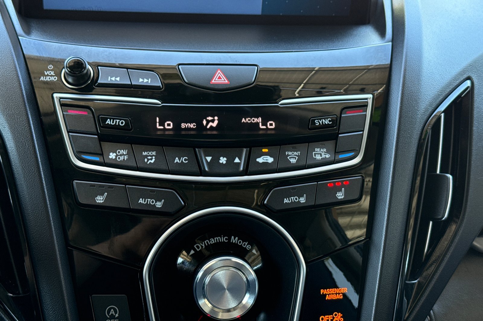Used 2019 Acura RDX w/ Technology Package AWD/4WD image 32