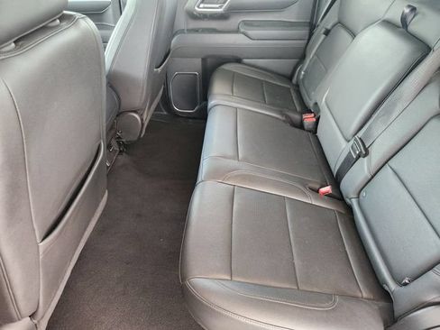 Used 2025 GMC Sierra 1500 SLT AWD/4WD image 30