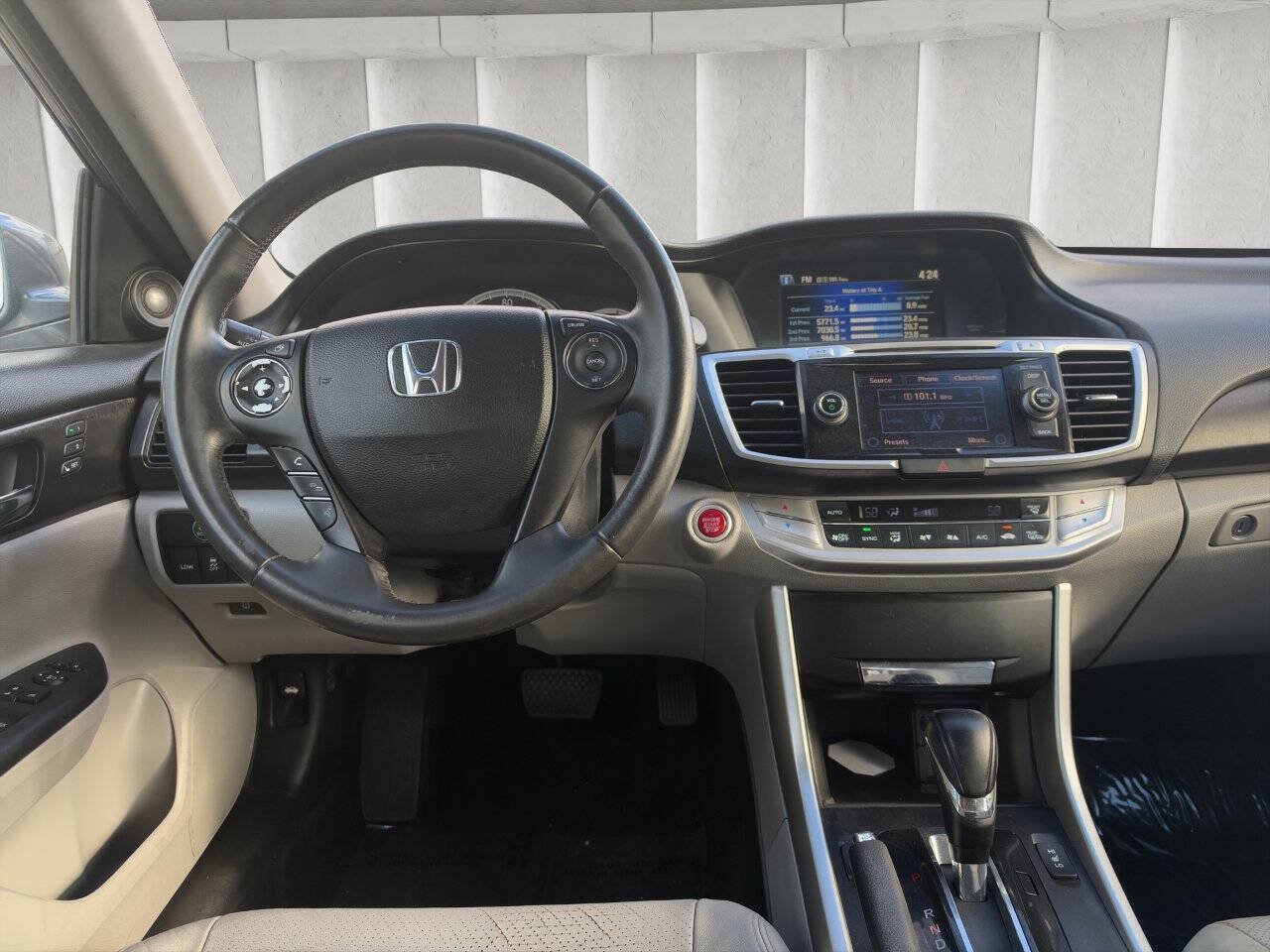 Used 2014 Honda Accord EX-L image 8