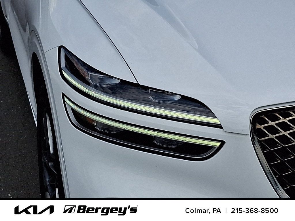 Used 2023 Genesis GV70 2.5T w/ Select Package AWD/4WD image 11