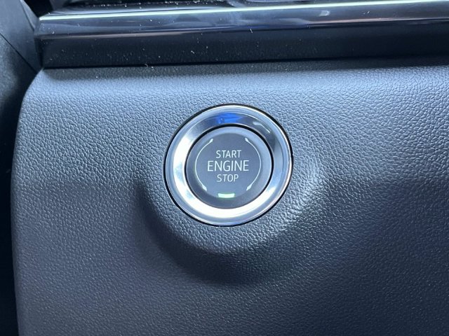 New 2027 GMC Terrain AT4 w/ Convenience Package III AWD/4WD image 33