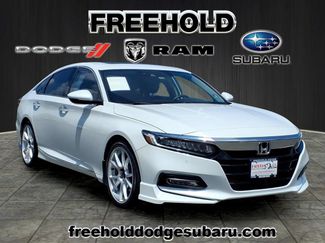 Used 2019 Honda Accord Touring video 1