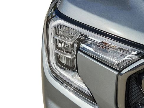 Used 2024 GMC Terrain AT4 w/ Infotainment Package II image 10