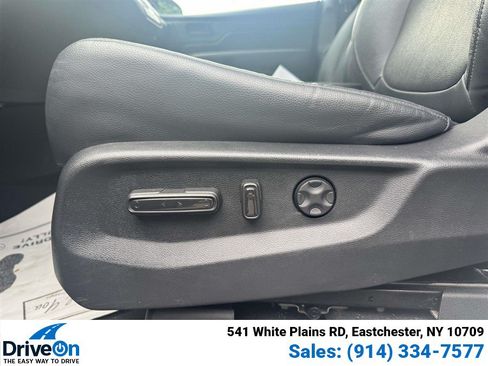 Used 2023 Honda Odyssey EX-L image 17