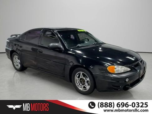 Used 2004 Pontiac Grand Am GT FWD image 3
