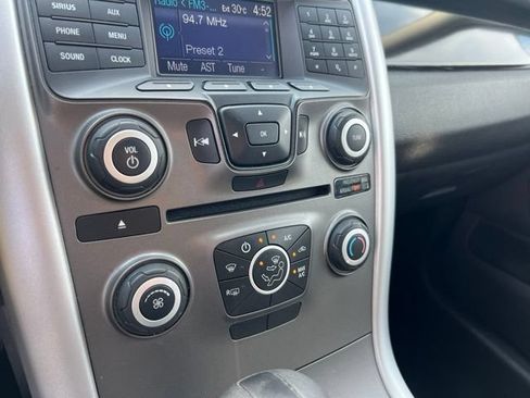 Used 2013 Ford Edge SE FWD image 13