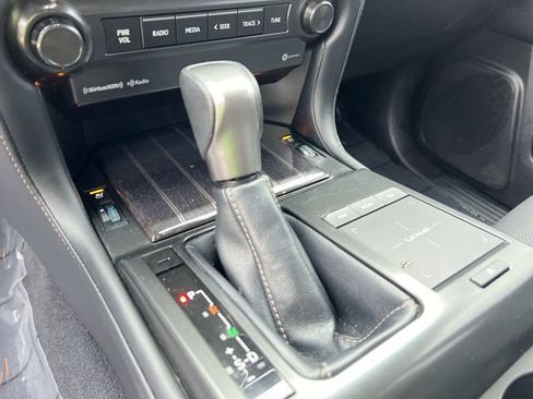 Used 2023 Lexus GX 460 Premium AWD/4WD image 18