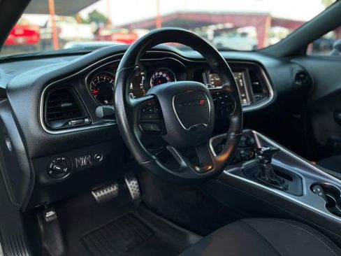 Used 2018 Dodge Challenger R/T Scat Pack image 17